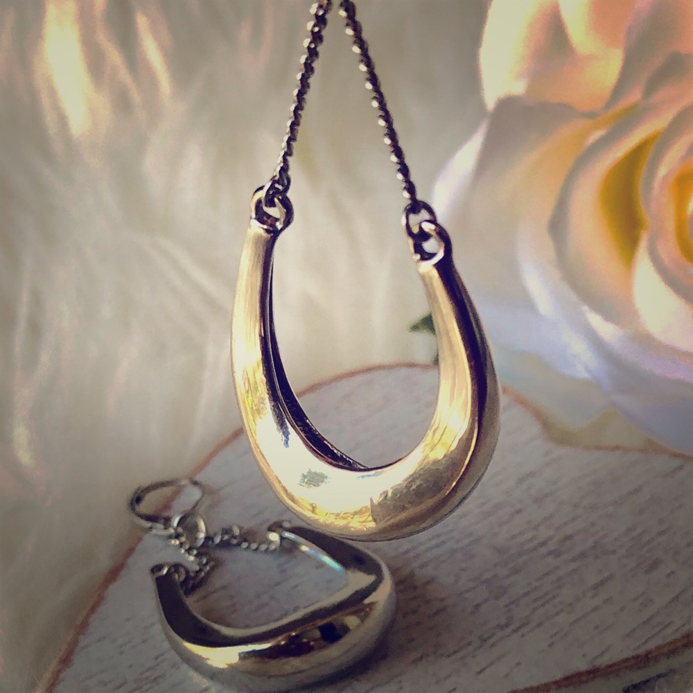 Beautiful silver earrings.